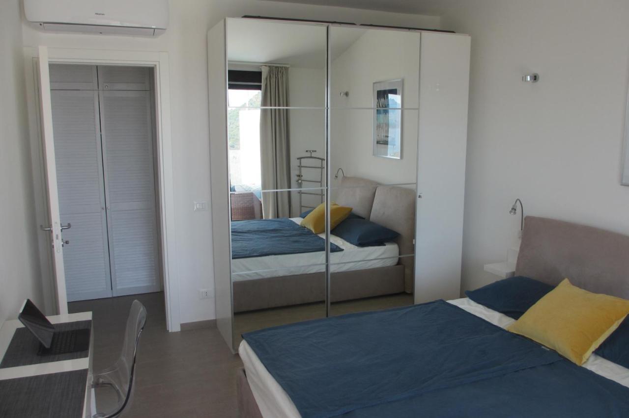 Mt Consulting Vacanze Cannigione Exterior foto